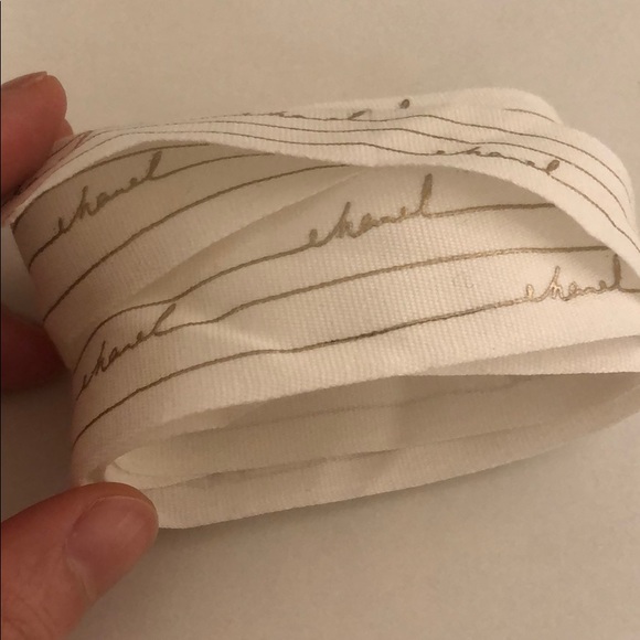 CHANEL ribbons (2 kinds) - Picture 3 of 3